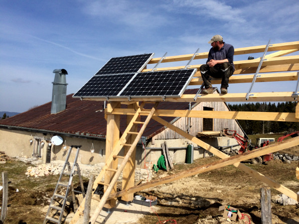 Panneau solaire sur support bois